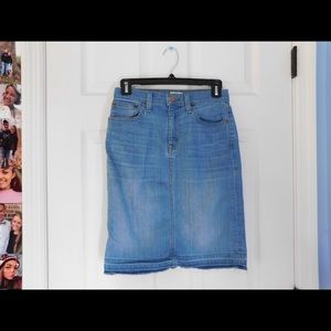 denim/jean skirt